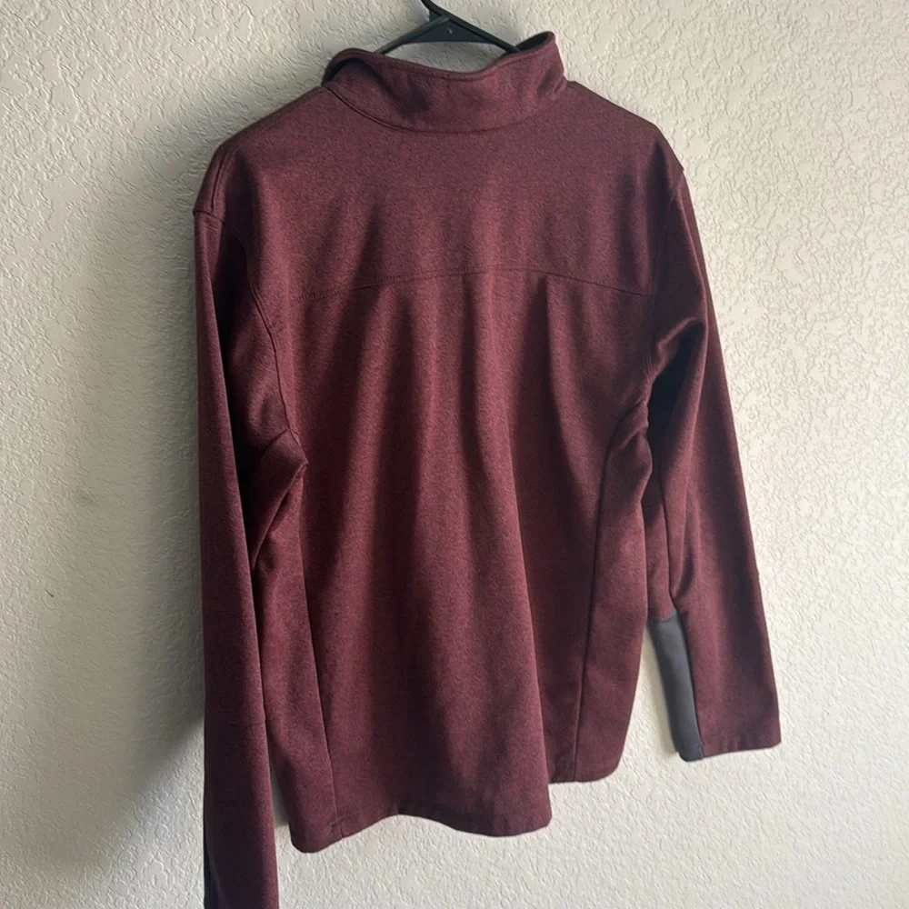 The North Face Pullover - Picture 5 of 5